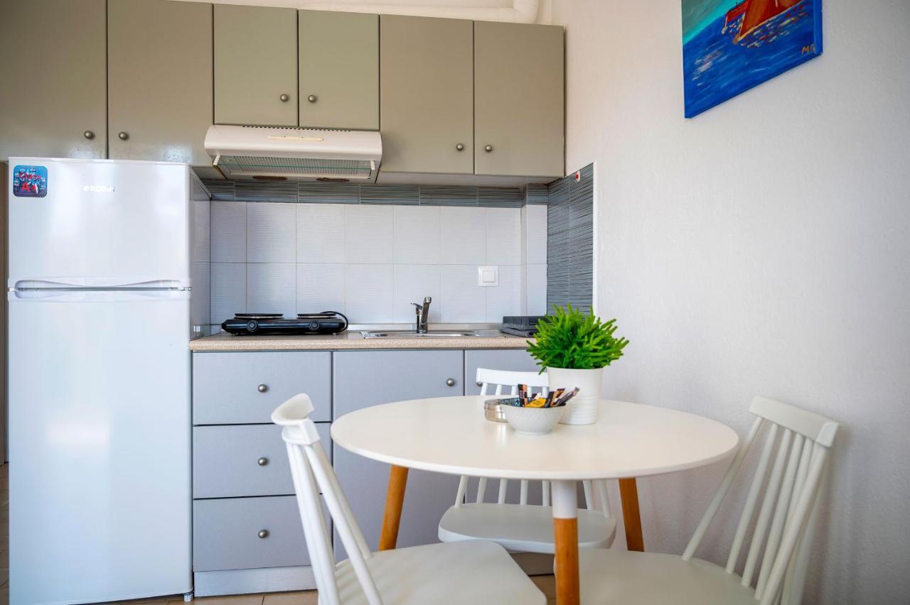 Alexandris Apartments Polychrono Exterior photo